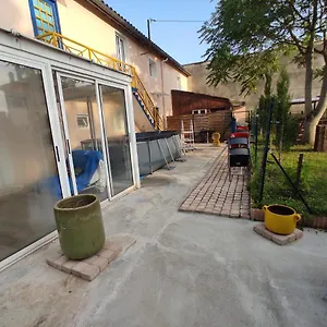 Maisonfleurie Villeurbanne