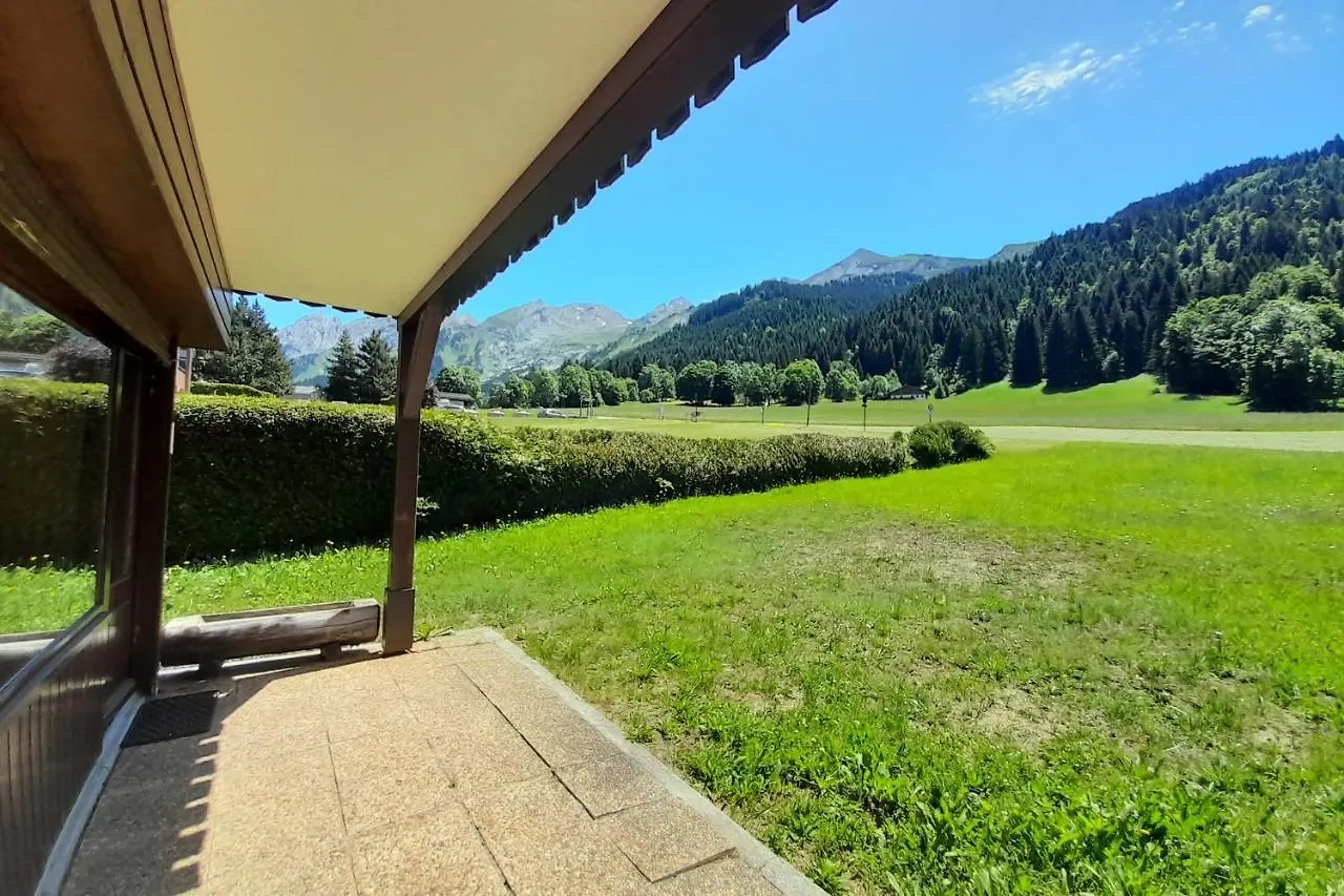 Apartment With Terrace At The Foot Of The Slopes La Clusaz